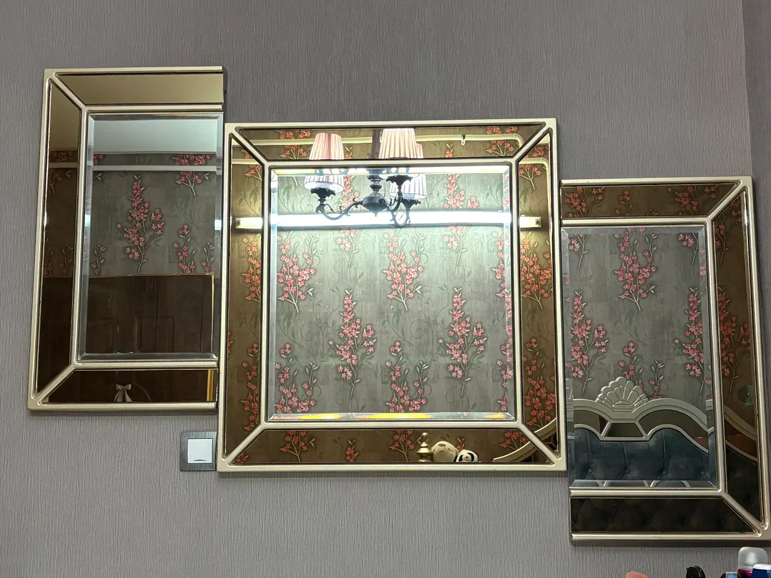 آینه|آینه|دامغان, |دیوار