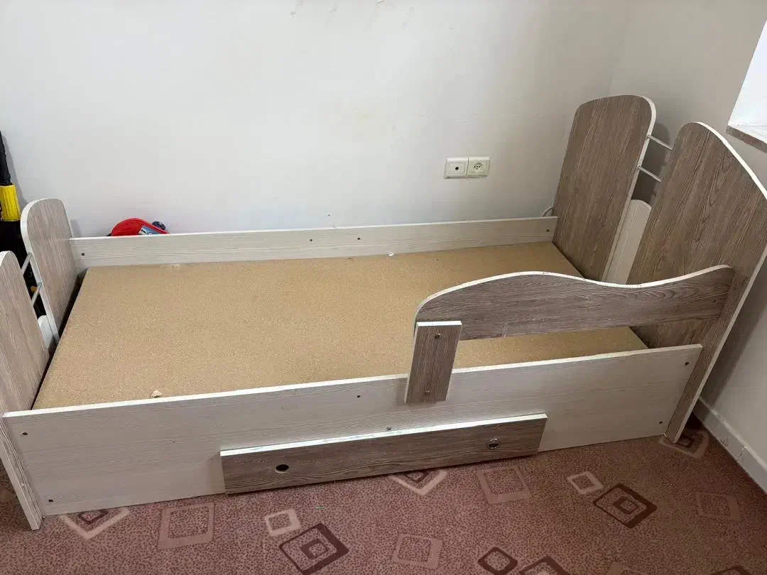 فروش کمد بچه وتخت نوجوان|تخت و سرویس خواب|گرمسار, |دیوار