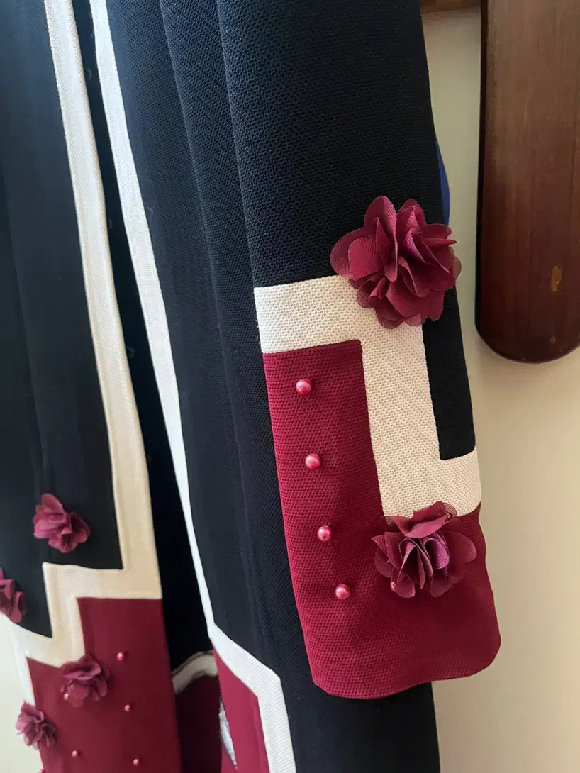 مانتو|لباس|اهر, |دیوار