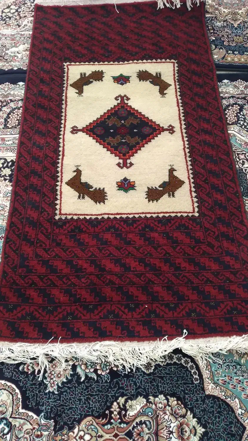 قالیچه‌‌فروشی|فرش|نیمبلوک, |دیوار