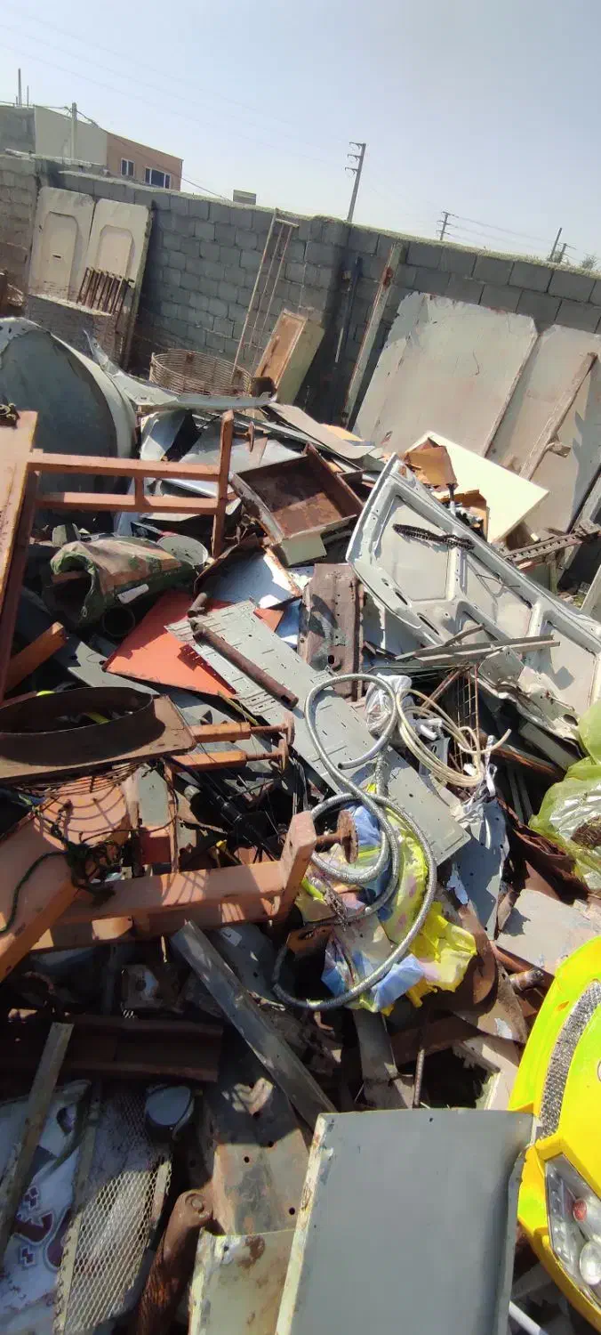 خریدار انواع ضایعات . آهن . کارتن|خدمات پیشه و مهارت|چغادک, |دیوار