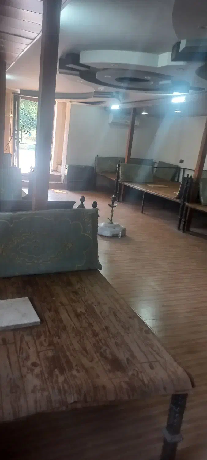 کارگر ماهر قلیان زن آقا|استخدام خدمات فروشگاه و رستوران|رودسر, |دیوار