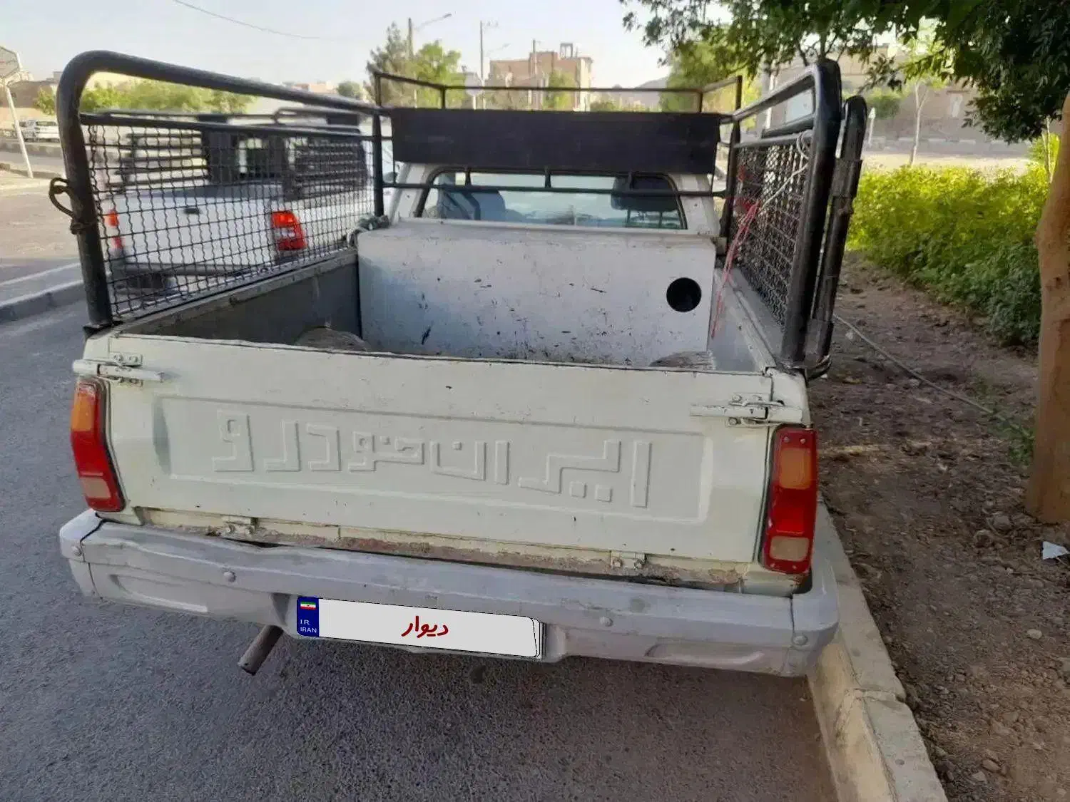 وانت فروشی مدل۹۳|خودرو سواری و وانت|قم, علی آباد سعدگان|دیوار