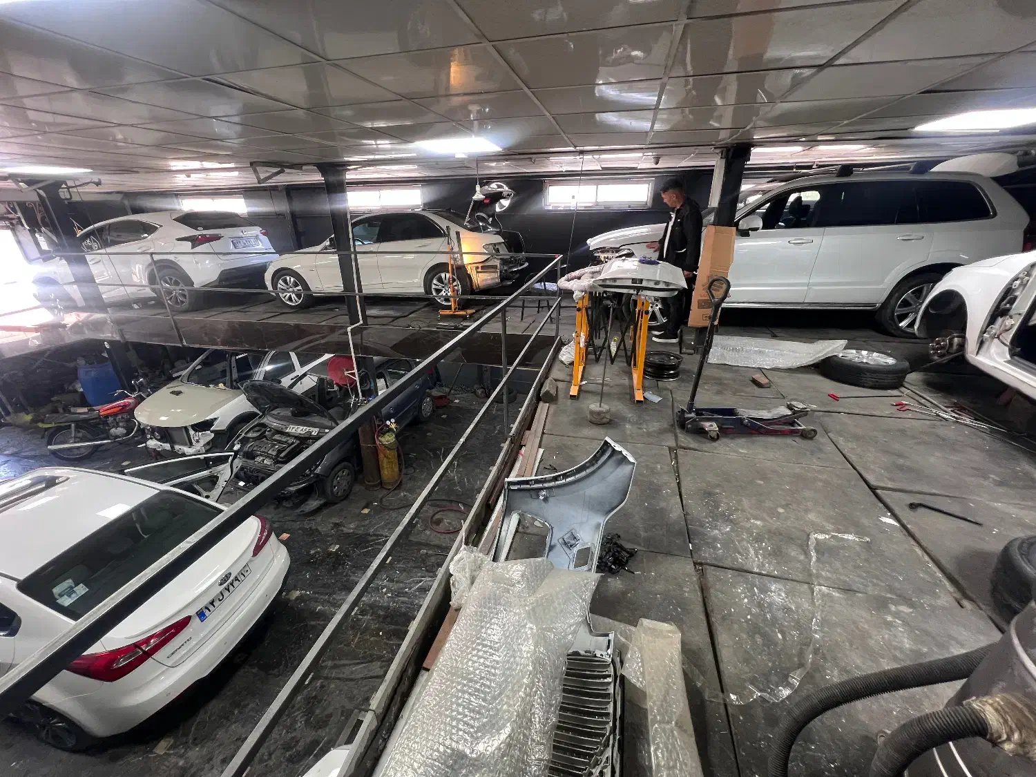 نقاش ماشین ماهر|استخدام صنعتی، فنی، مهندسی|تهران, استقلال|دیوار