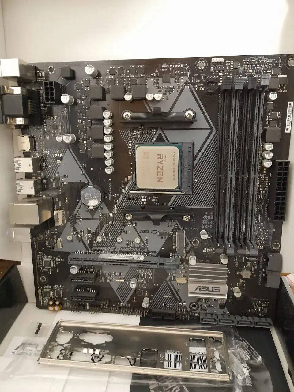 باندل AMD (مادربورد و CPU) Ryzen 5 4650G Pro|قطعات و لوازم جانبی رایانه|آباده, |دیوار