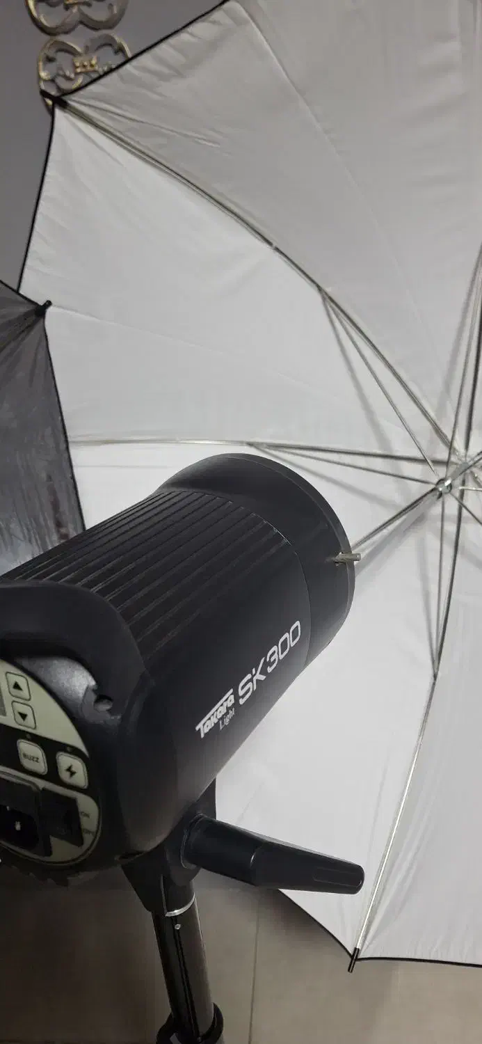 فلش چتری۳۰۰و۴۰۰ ژول|دوربین عکاسی و فیلم‌برداری|مشگین شهر, |دیوار