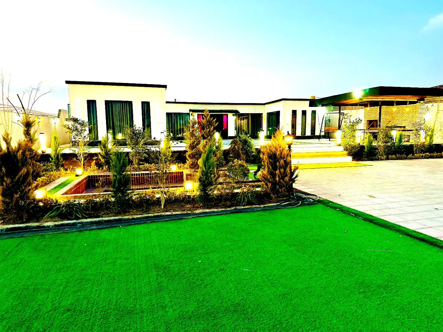 اجاره باغ ویلا مدرن مناسب مهمونی و تولد و مراسم...|اجارهٔ کوتاه‌مدت ویلا و باغ|شهریار, رنگرز|دیوار