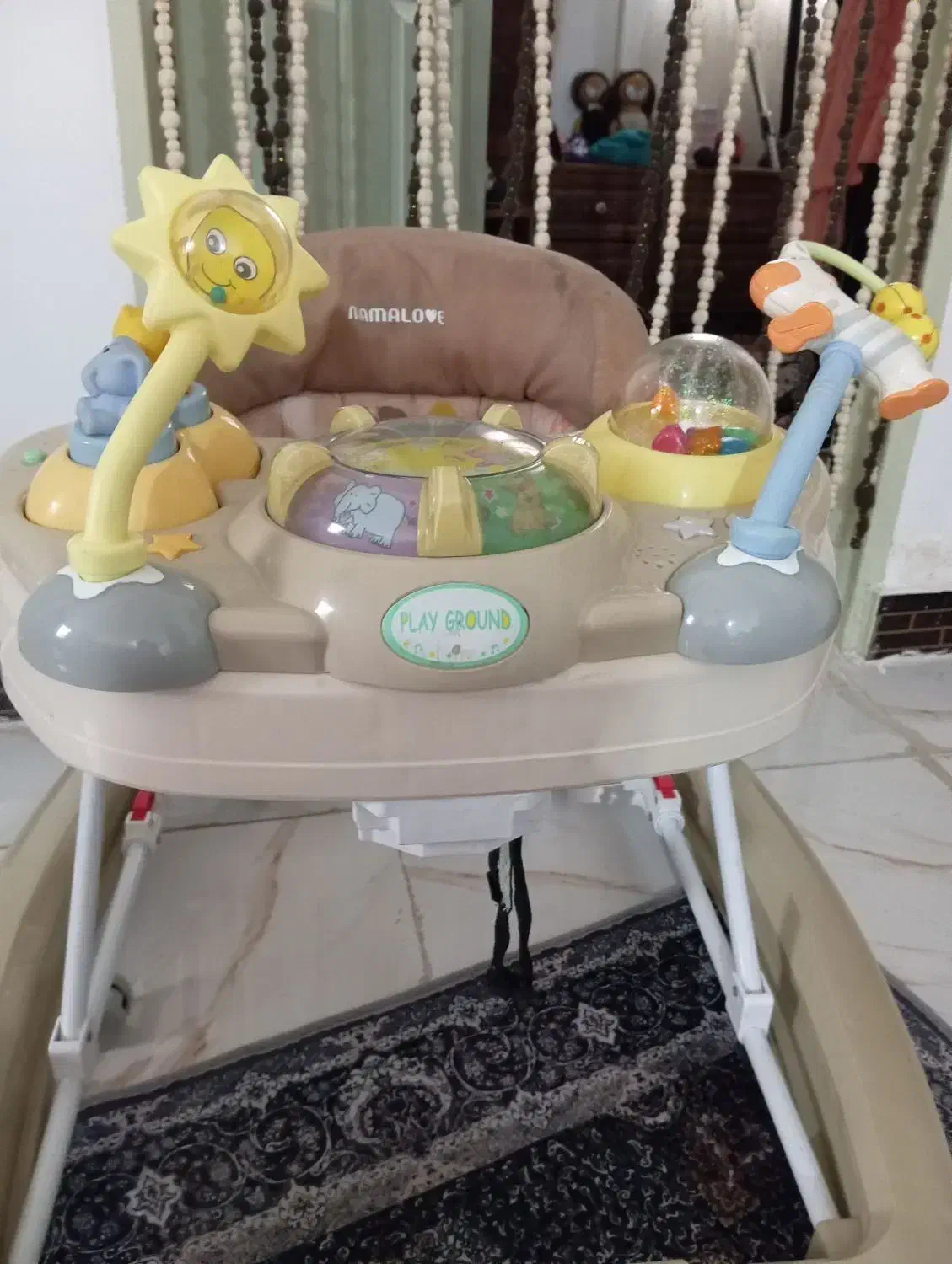 یک سری وسایل کودک به فروش میرسد|اسباب و اثاث بچه|رشت, دباغیان|دیوار