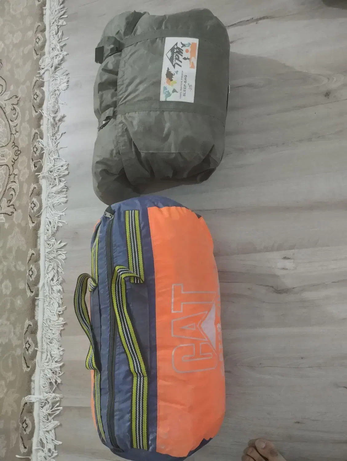 دو عدد کیسه خواب خارجی قدیم|کوهنوردی و کمپینگ|اردبیل, |دیوار