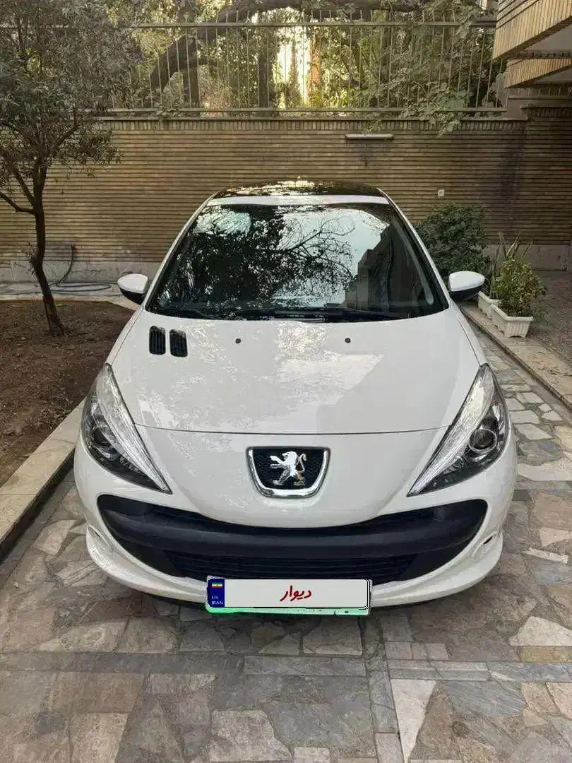 207پانا دنده TU5خیلی تمیز|خودرو سواری و وانت|تهران, نیلوفر|دیوار