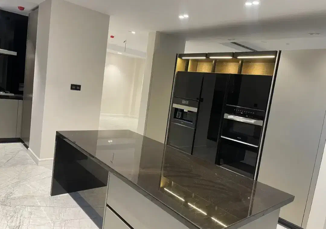 ۲۰۰مترسه خواب مستر/برج باغ گلزار/نوسازکلید نخورده