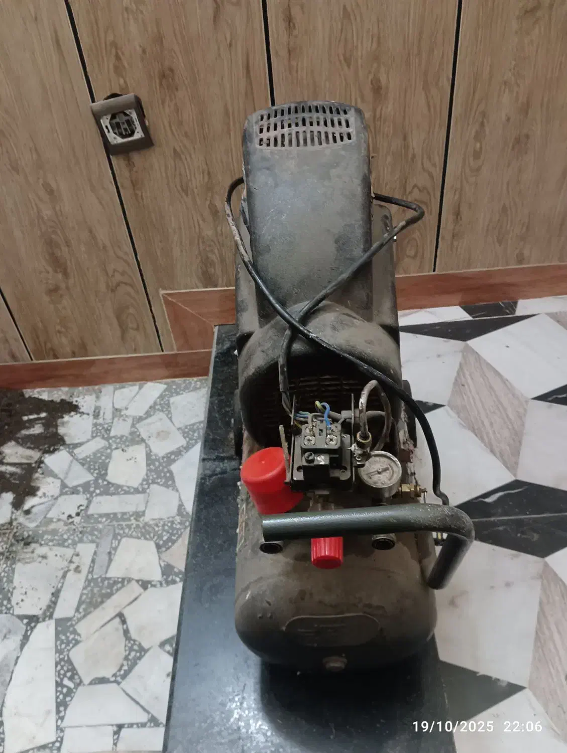 پمپ باد ۲۵لیتری رونیکس سیار|ابزارآلات|تالش, هشتپر|دیوار