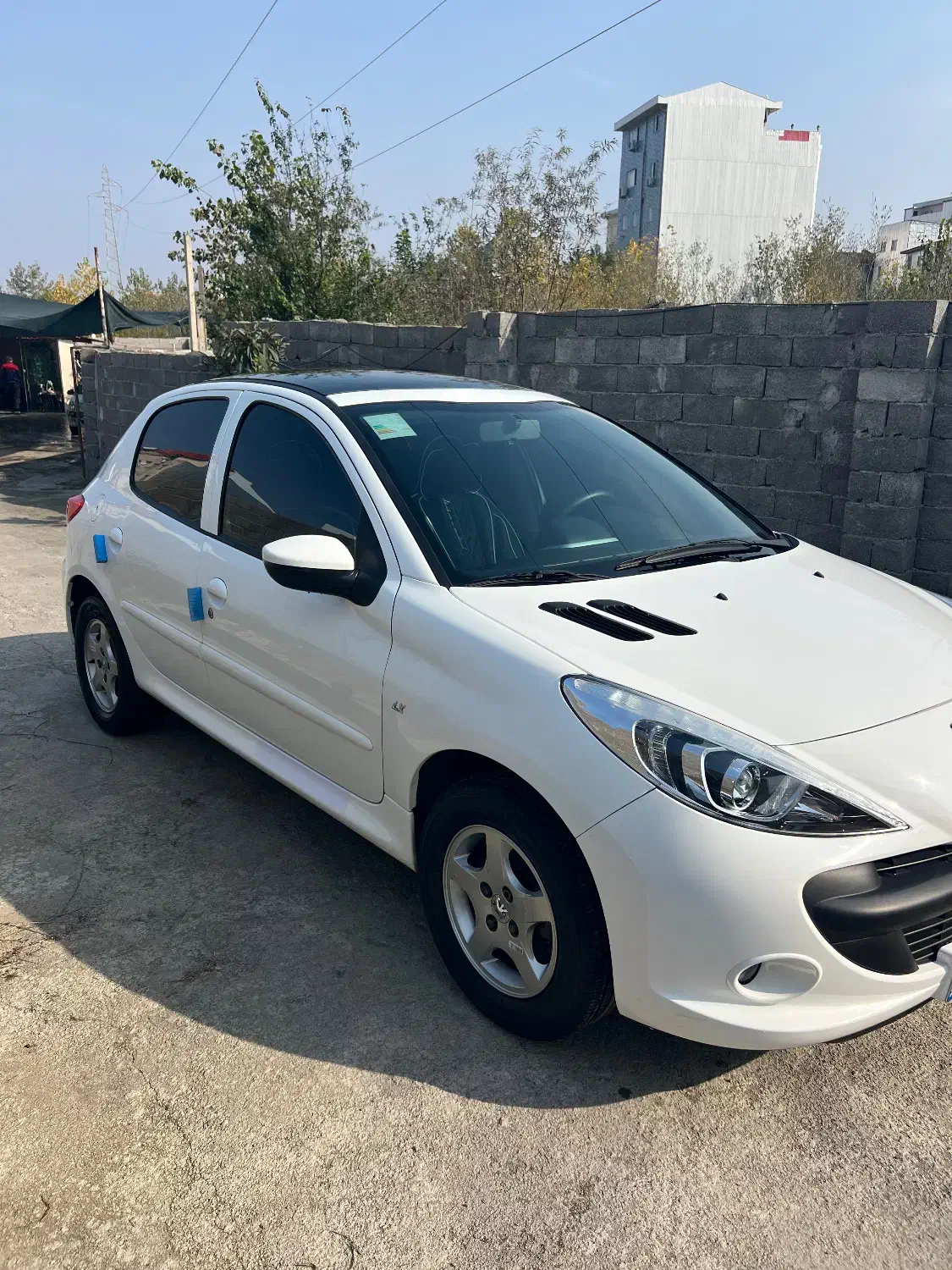 ۲۰۷ سقف پانا مدل ۱۴۰۱ بیرنگ بدون خط و خش|خودرو سواری و وانت|رشت, گلسار|دیوار