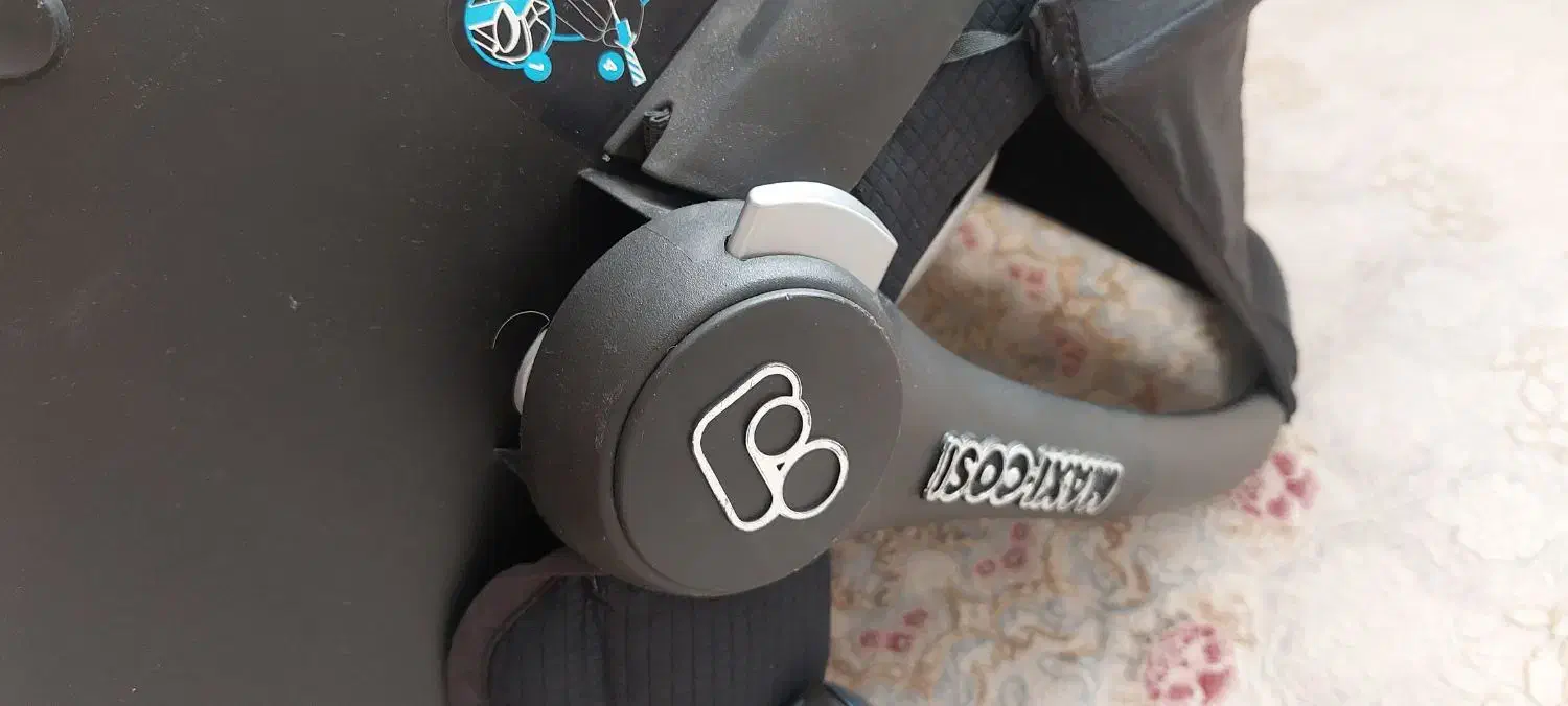 کریر مکسی کوزی و صندلی ماشین|کالسکه و لوازم جانبی|مشهد, هفت تیر (آب و برق)|دیوار