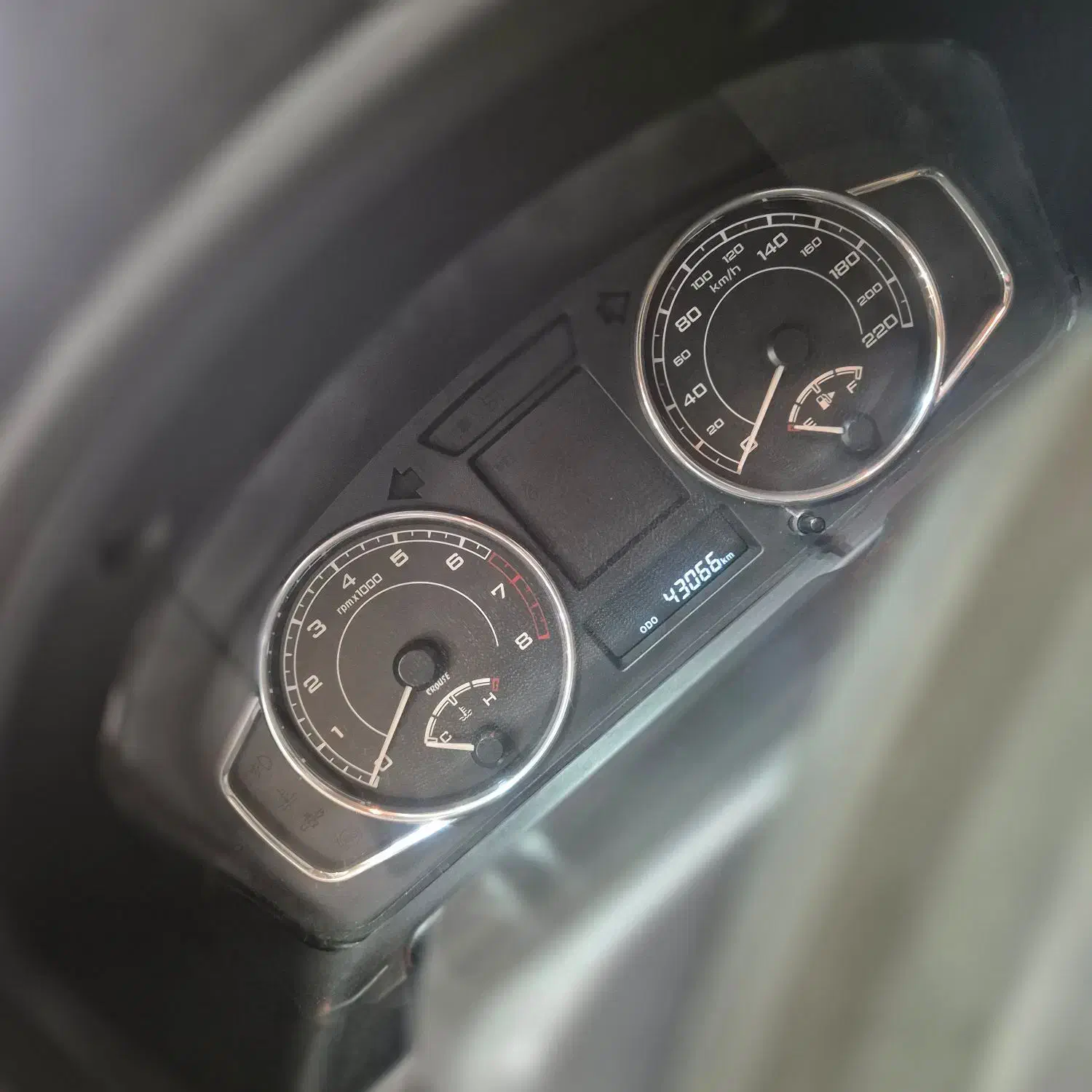 پارس سال سفارشی سیمی 401|خودرو سواری و وانت|اصفهان, مفتح|دیوار