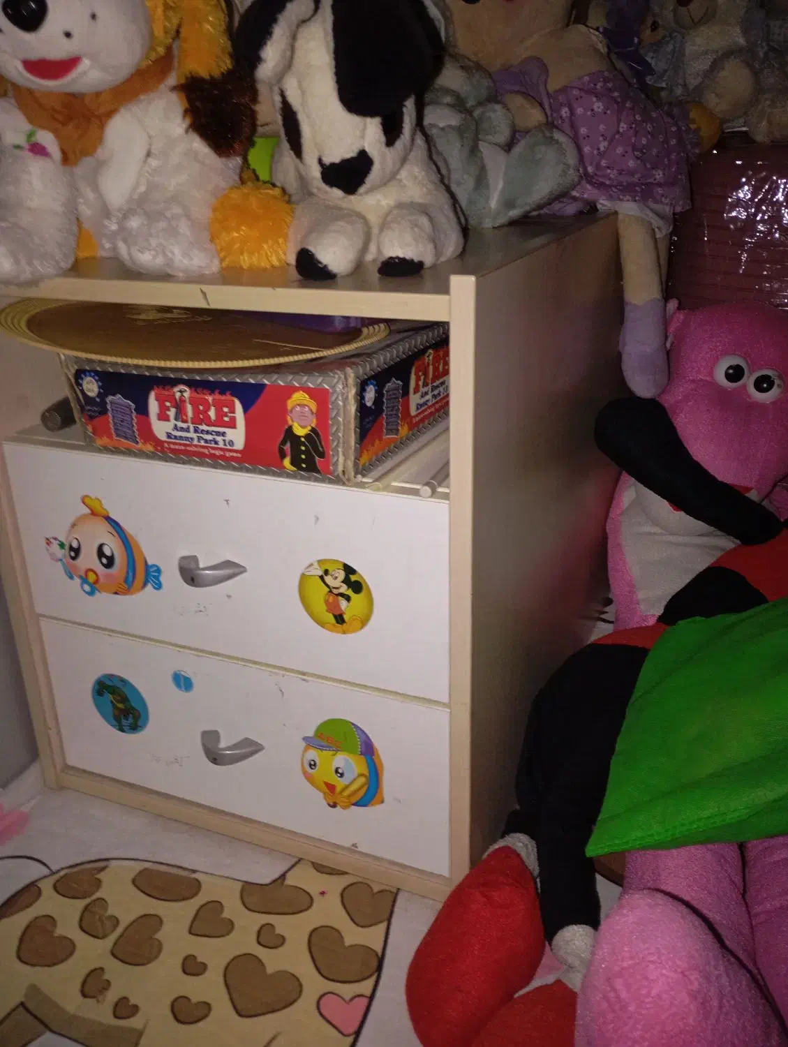 ست تحت خواب و کمد نوزاد نوجوان|تخت و سرویس خواب|تهران, آشتیانی|دیوار