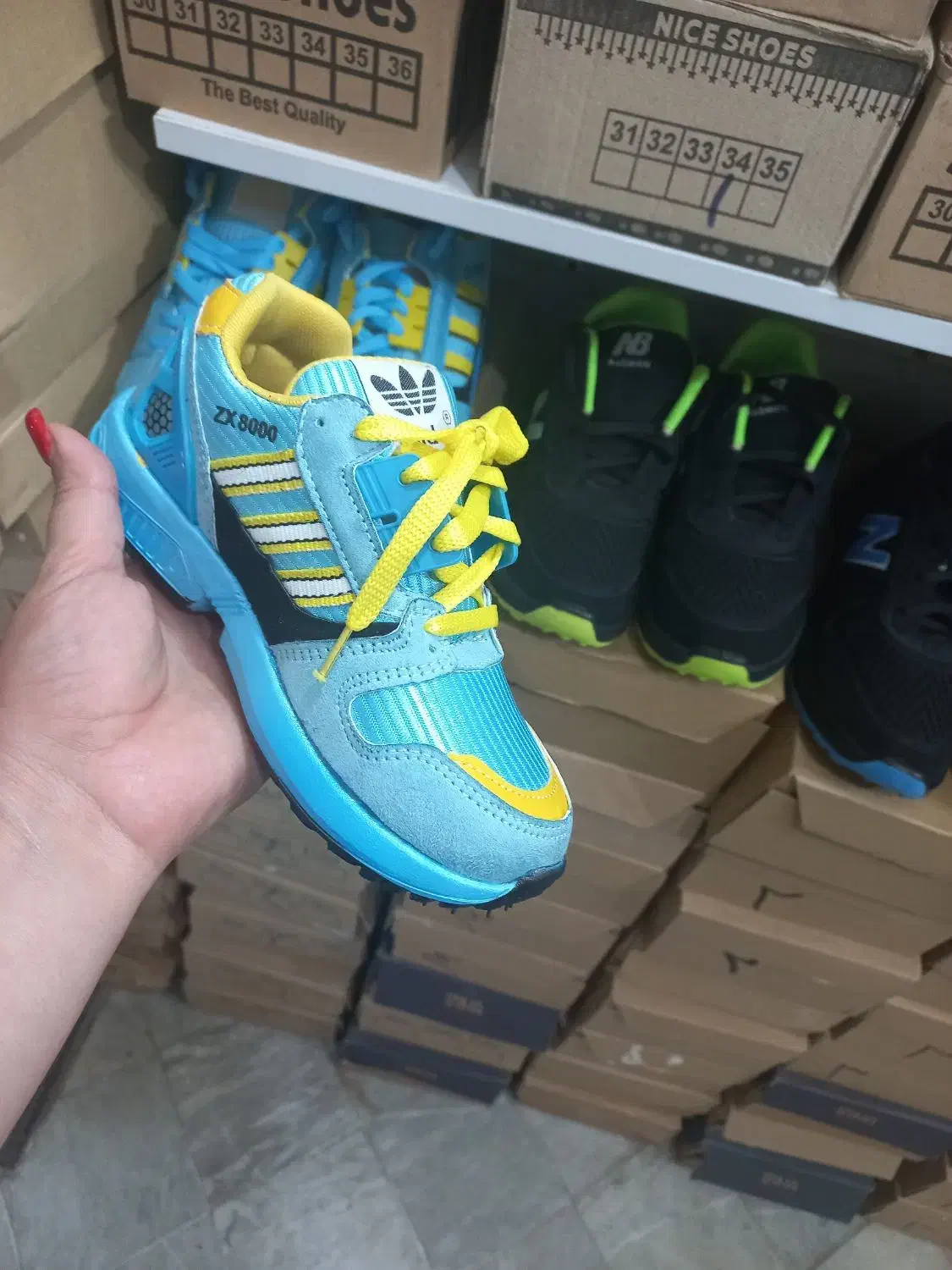 کتانی دخترانه و پسرانه زدیکس|کیف، کفش، کمربند|رشت, معلولین|دیوار