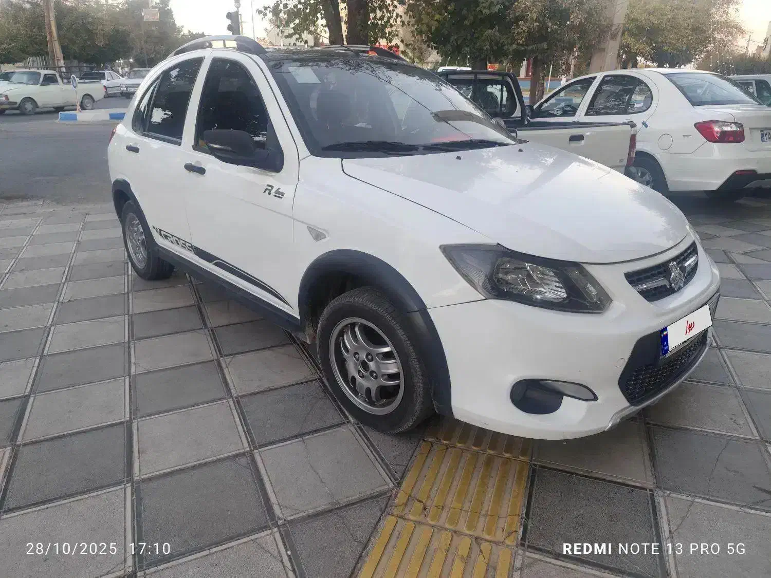 کوییک ۱۴۰۰|خودرو سواری و وانت|ابرکوه, |دیوار