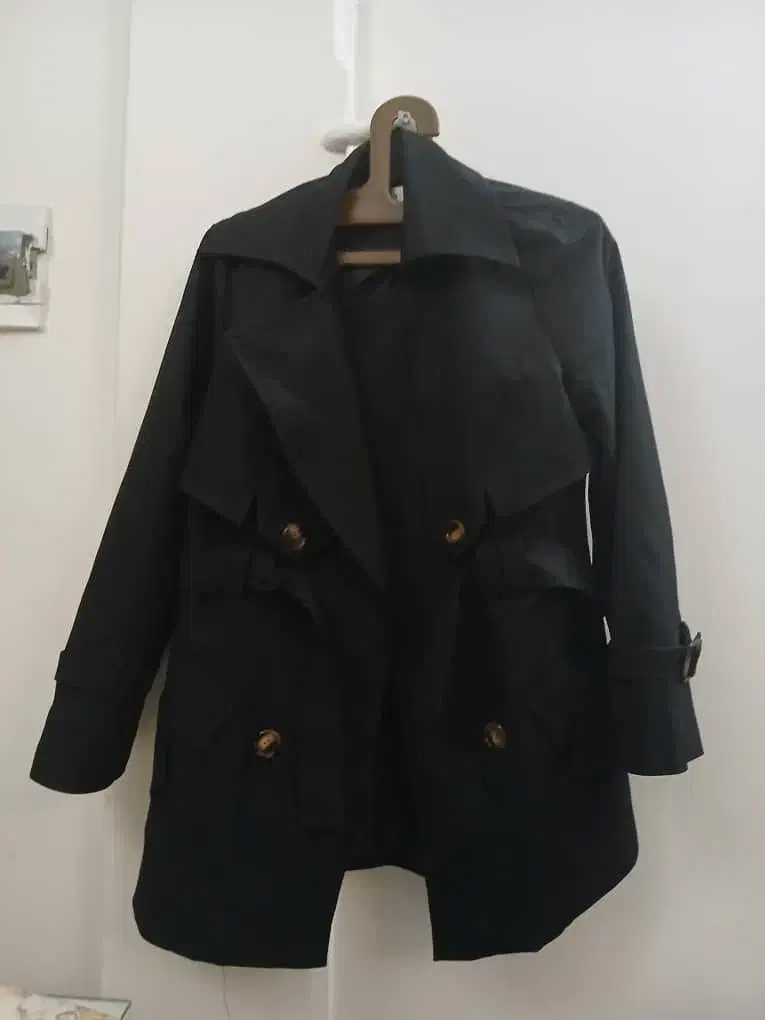 بارونی زنانه|کفش و لباس بچه|تهران, نازیآباد|دیوار