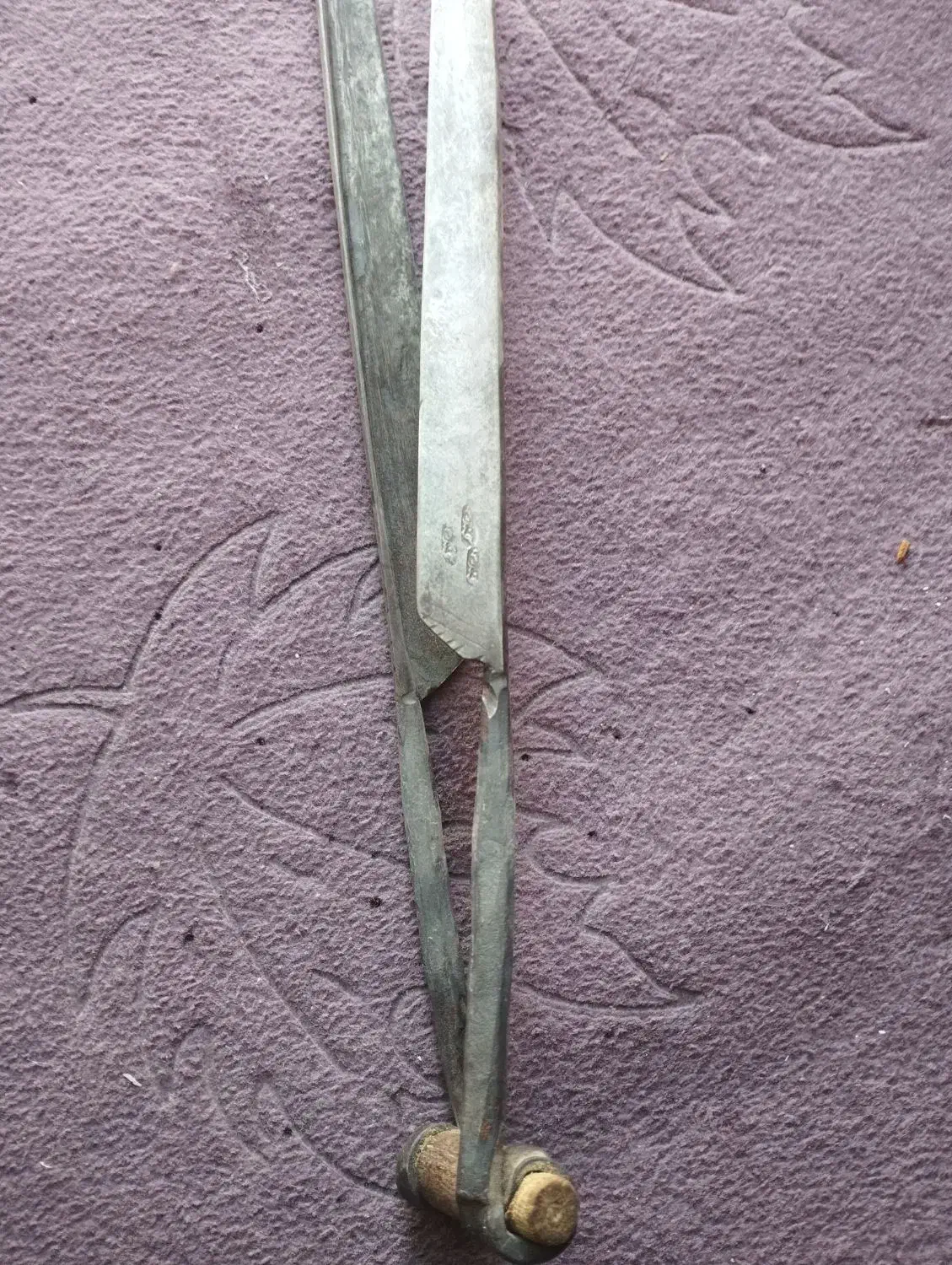 قیچی پشم چینی گوسفند قدیمی|کلکسیون اشیاء عتیقه|جهرم, |دیوار