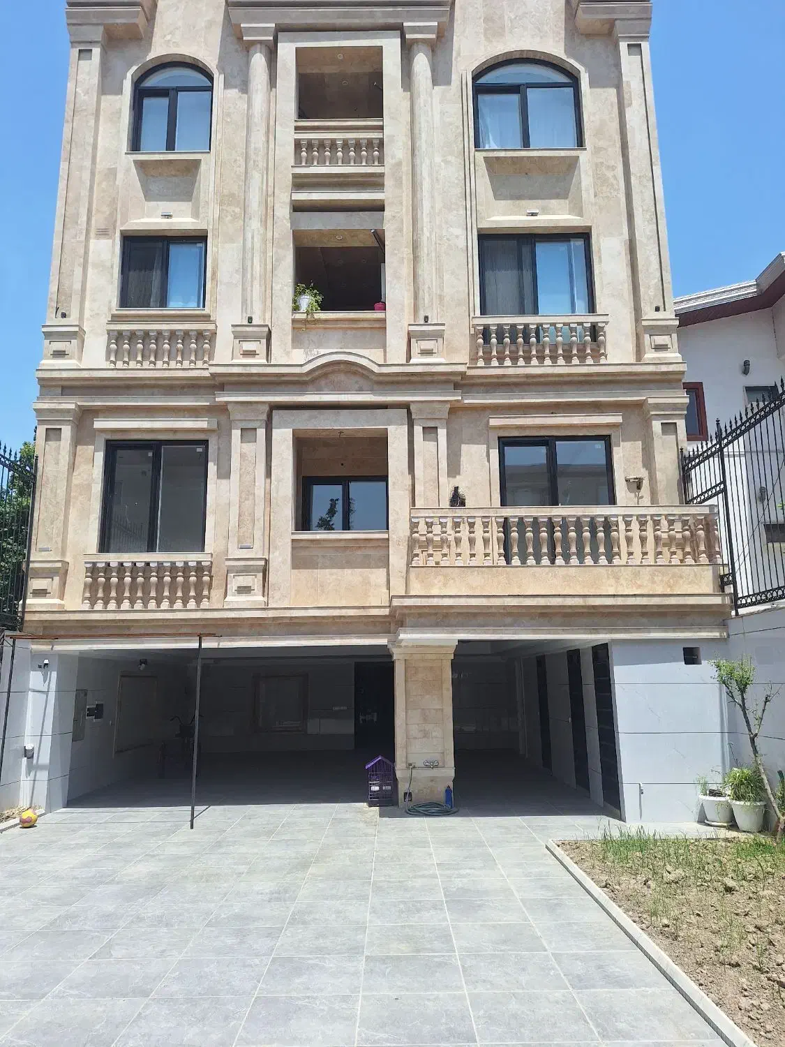 پیش فروش آپارتمان ۹۵متری در کمربندی غربی|پیش‌فروش املاک|بابل, |دیوار