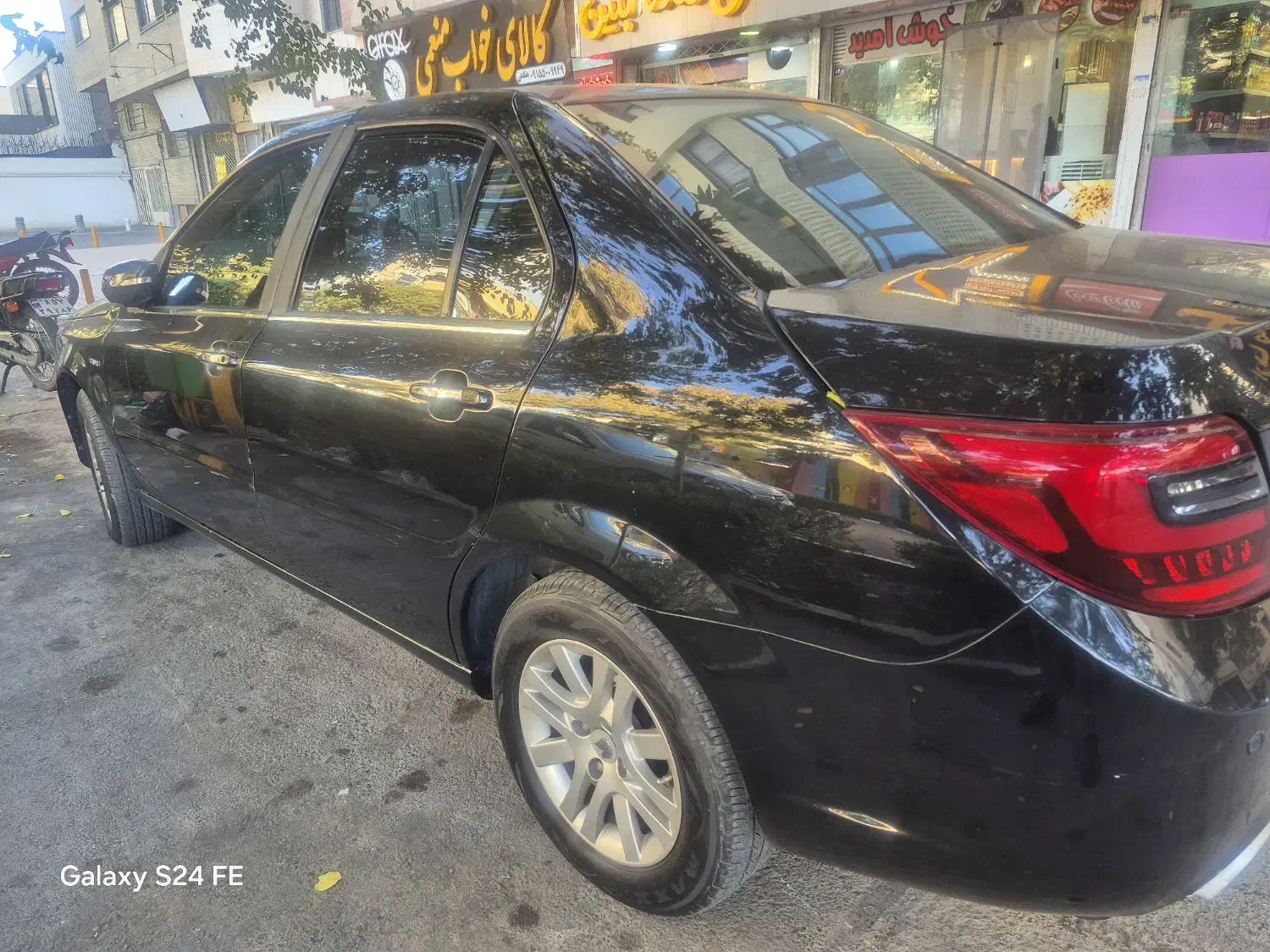 دنا مشکی|خودرو سواری و وانت|مشهد, سناباد|دیوار