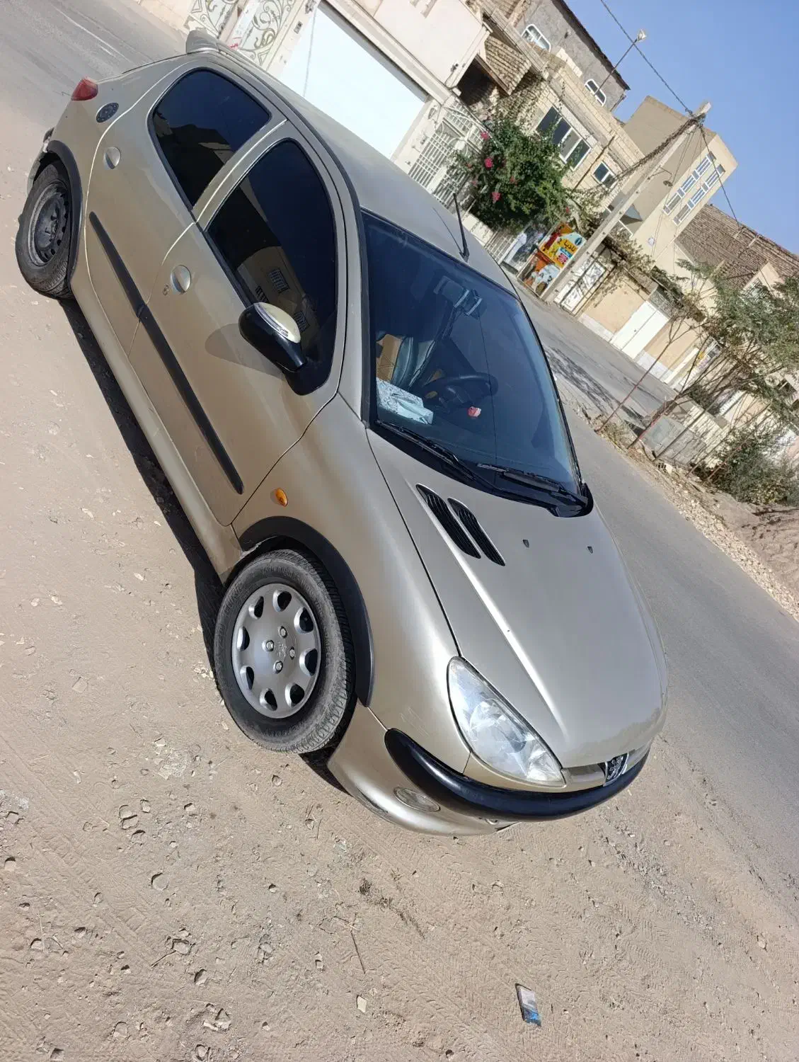 206مدل 82|خودرو سواری و وانت|یزد, |دیوار