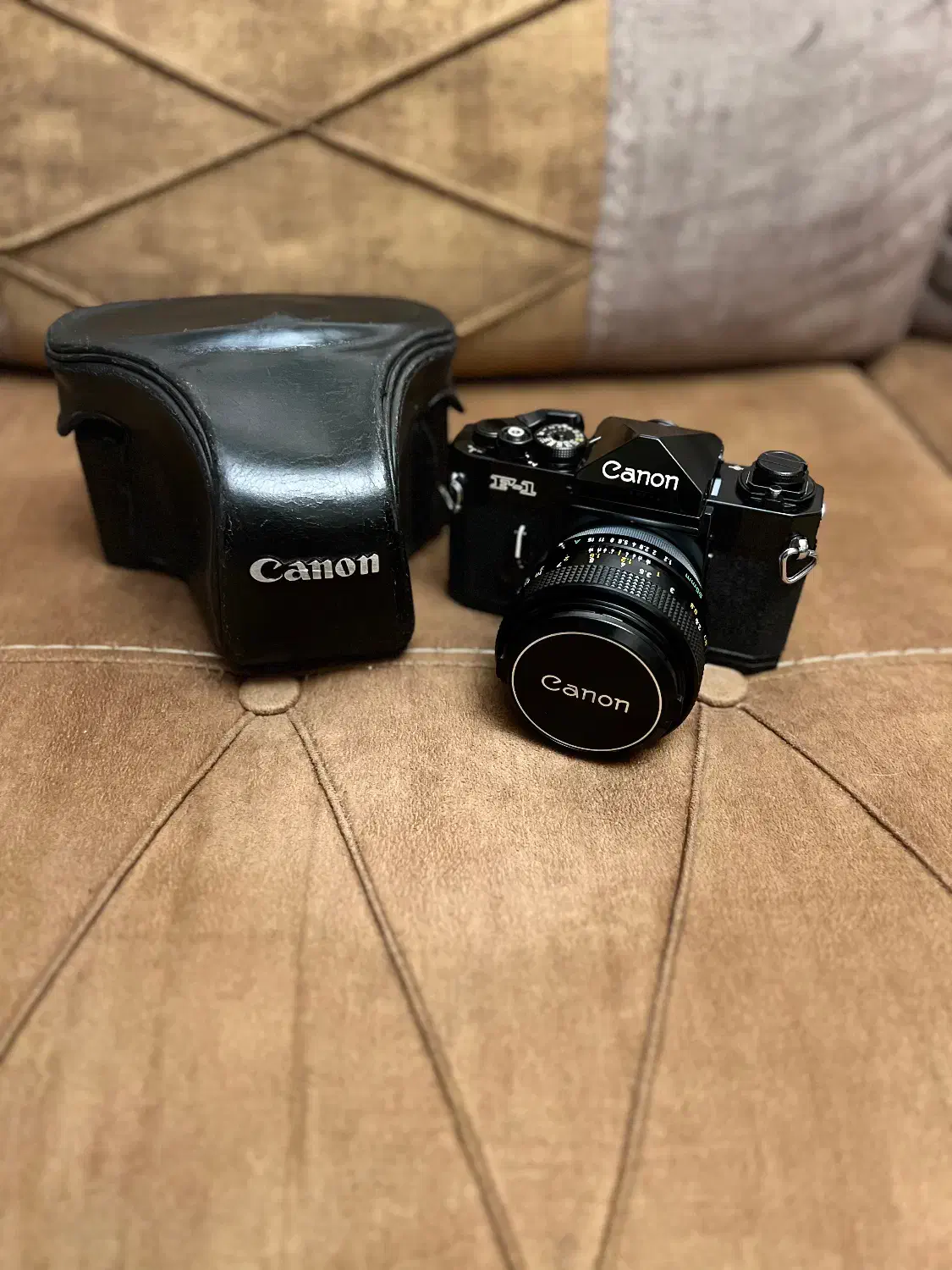 دوربین آنالوگ کانن F1 با لنز 55mmF1.1.2SSC|دوربین عکاسی و فیلم‌برداری|تهران, پامنار|دیوار