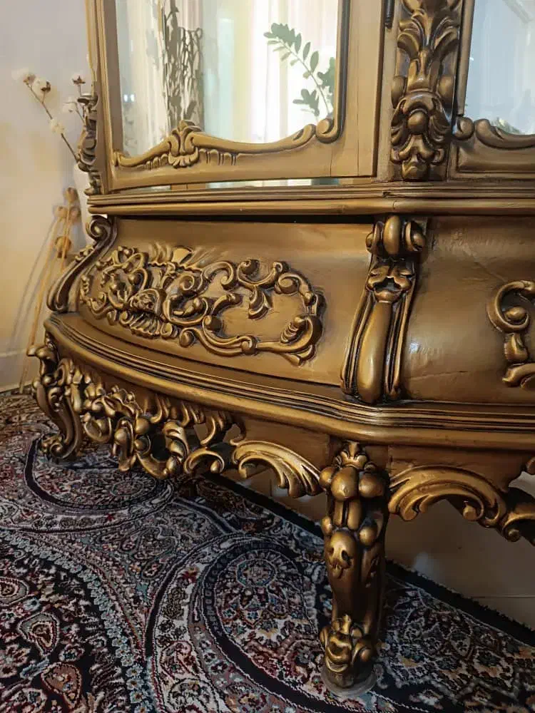 ویترین سلطنتی چوب گردو|بوفه، ویترین، کنسول|کرمانشاه, |دیوار