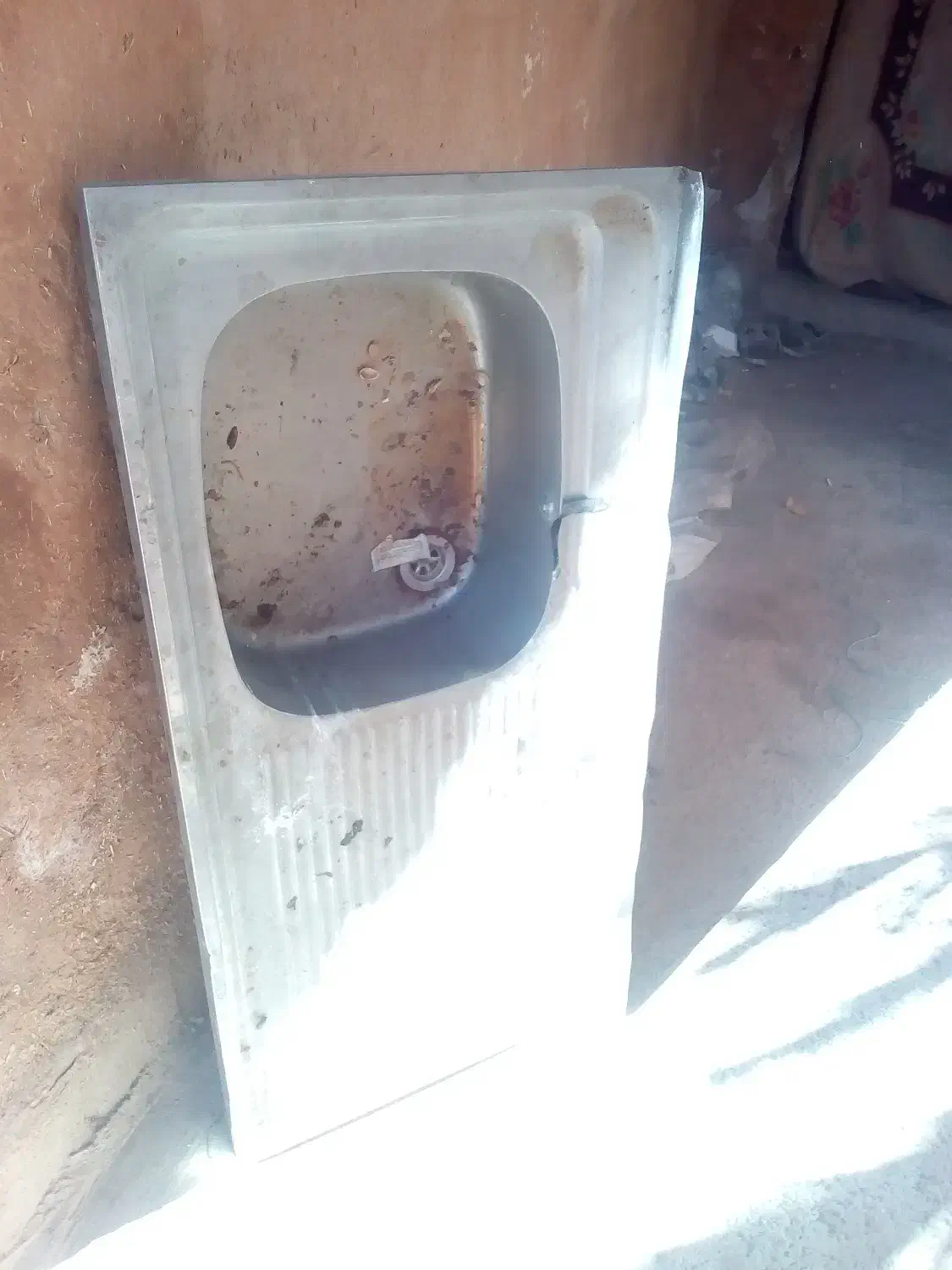 دو عدد میزکار تاشو و دو عدد سینک ظرفشویی|ابزارآلات|شیراز, ستارخان|دیوار