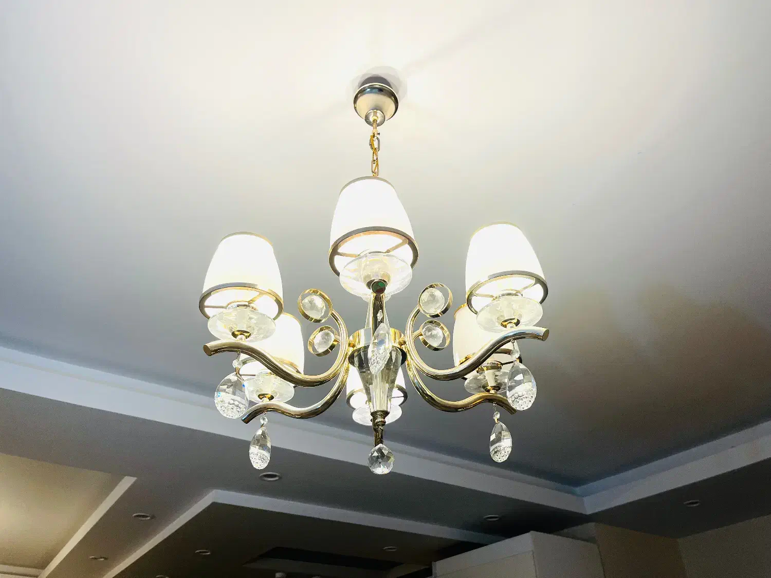 لوستر|لوستر و چراغ آویز|تهران, حکیمیه|دیوار