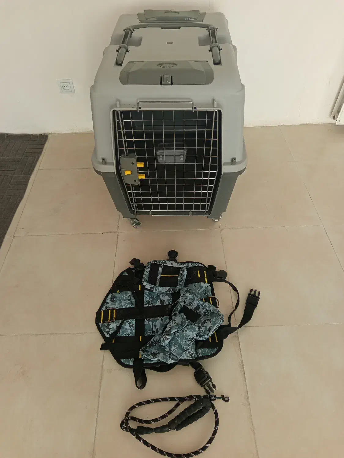 باکس سایز ۷و جلیقه و قلاده اصلی سگ|لوازم جانبی حیوانات|سرپل ذهاب, |دیوار