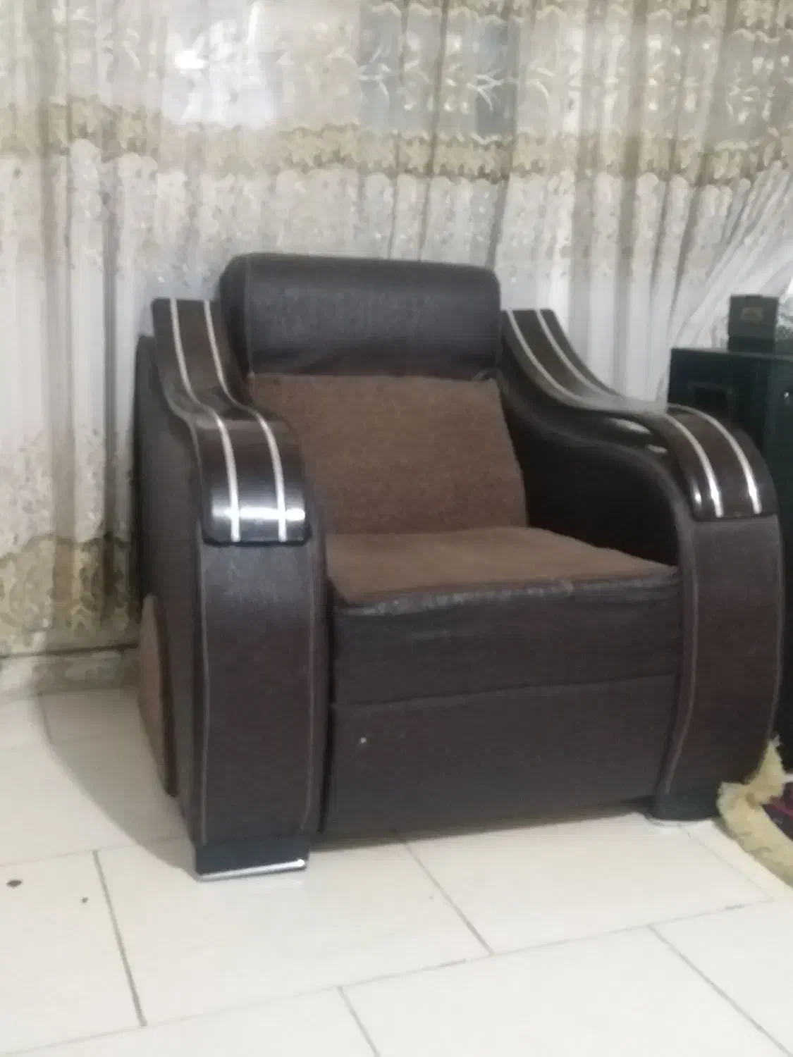 مبل راحتی 6نفره چرمی|مبلمان خانگی و میز عسلی|رباطکریم, رباطکریم|دیوار