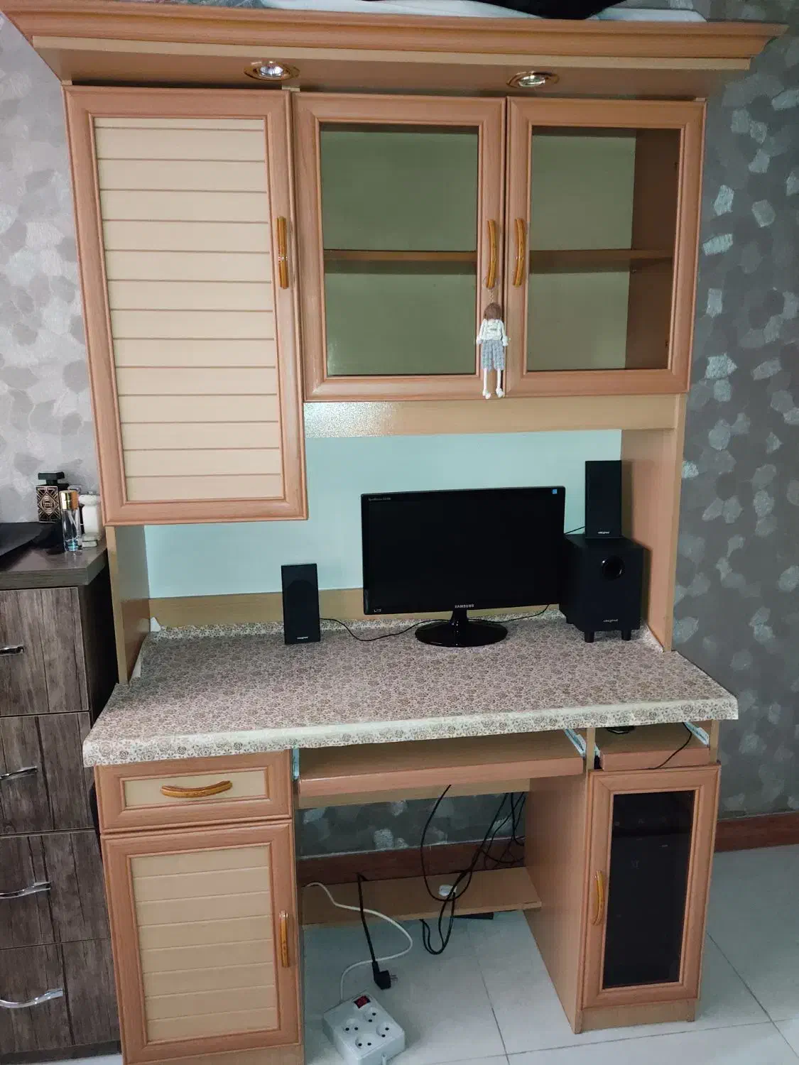 کمد کاملا نو|جاکفشی، کمد، دراور|تهران, گلستان (شهرک راه آهن)|دیوار