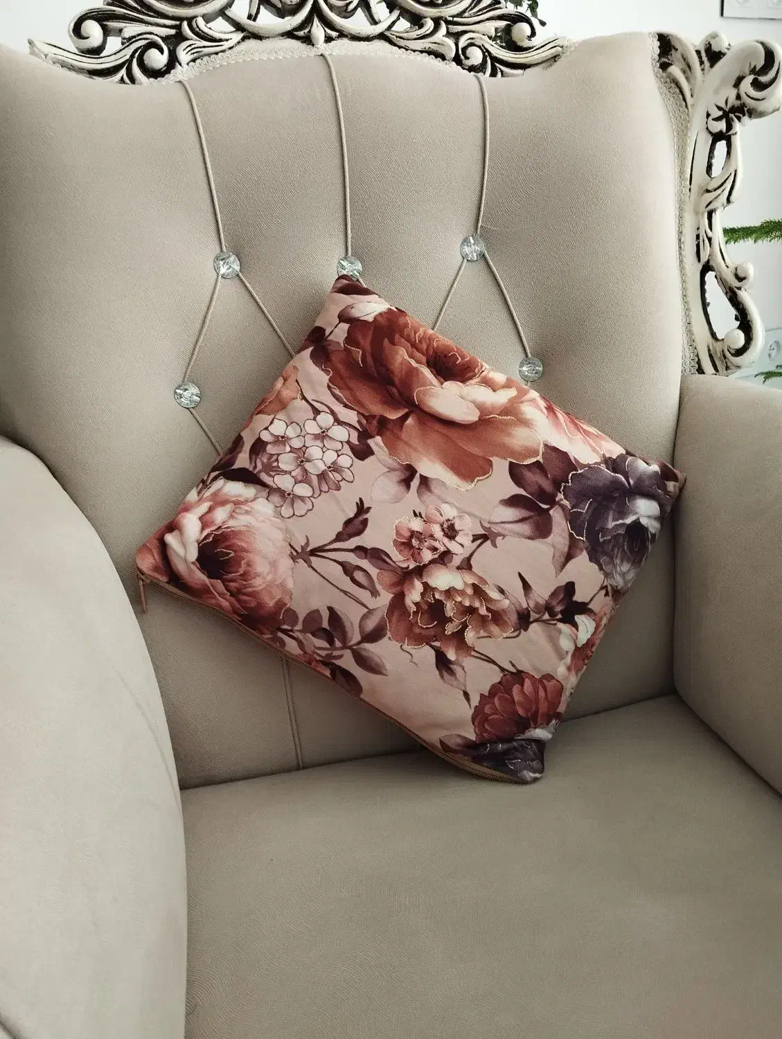 کوسن|مبلمان خانگی و میز عسلی|ایلام, |دیوار