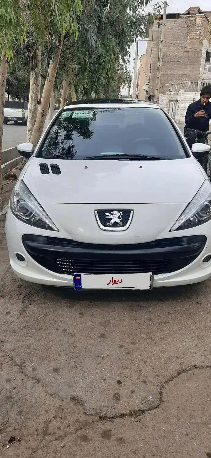 پژو 207 پانا|خودرو سواری و وانت|قم, سراجه (۱۵ خرداد)|دیوار