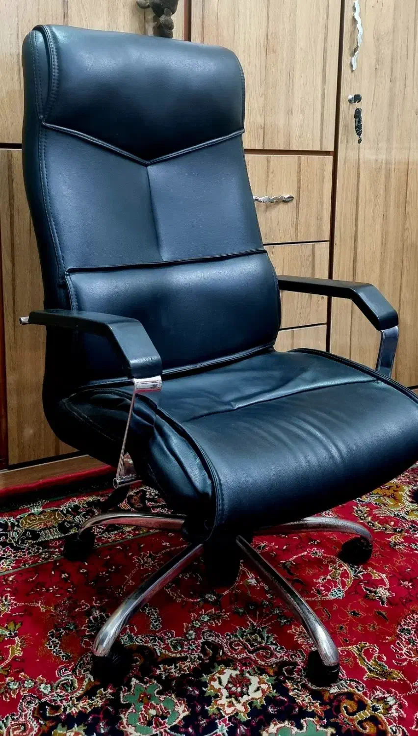 صندلی چرخشی|صندلی و نیمکت|حمیدیه, |دیوار