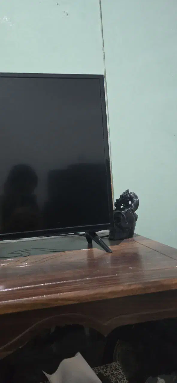 تلویزیون 32 اینچ ال ای دی|تلویزیون و پروژکتور|مریوان, |دیوار