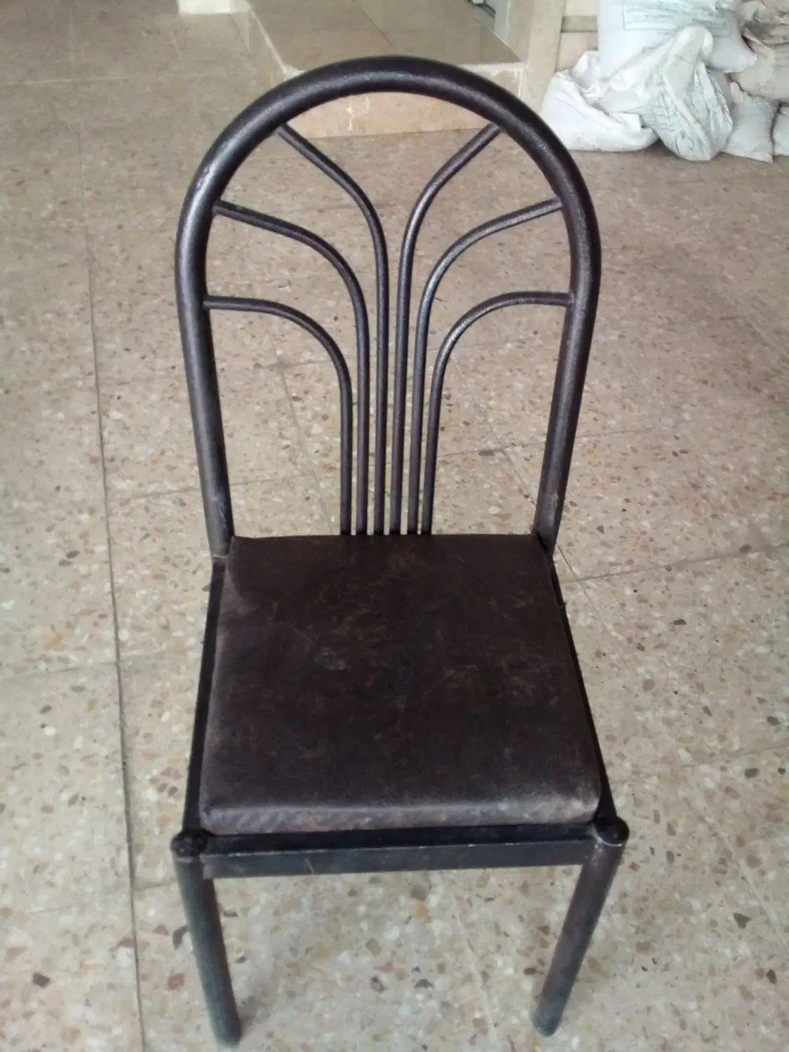 تعدادی صندلی ویه میزکامپیوتروصندلی فروش|صندلی و نیمکت|مشهد, طلاب|دیوار