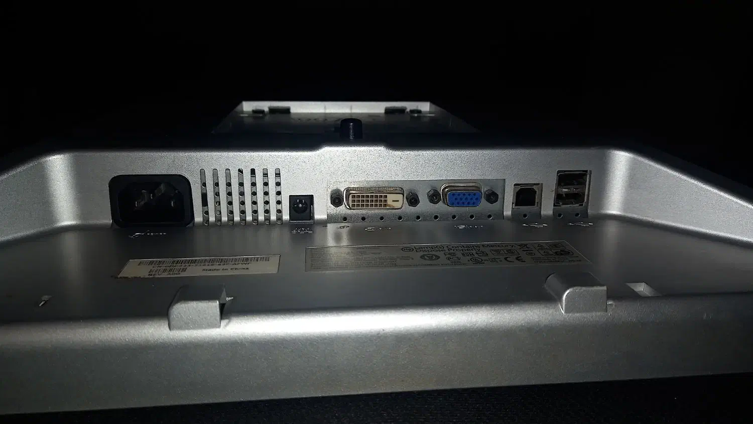 مانیتور ۱۷ اینچ Dell|قطعات و لوازم جانبی رایانه|تهران, بلورسازی|دیوار