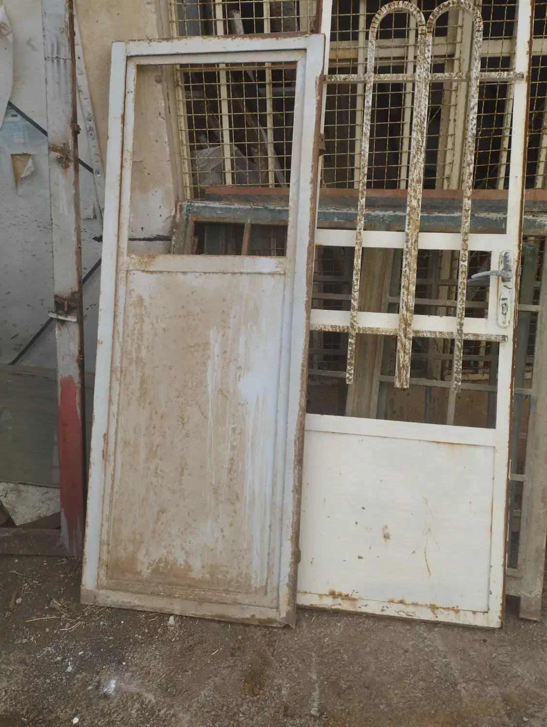 در‌پنجره|مصالح و تجهیزات ساختمان|بجنورد, |دیوار