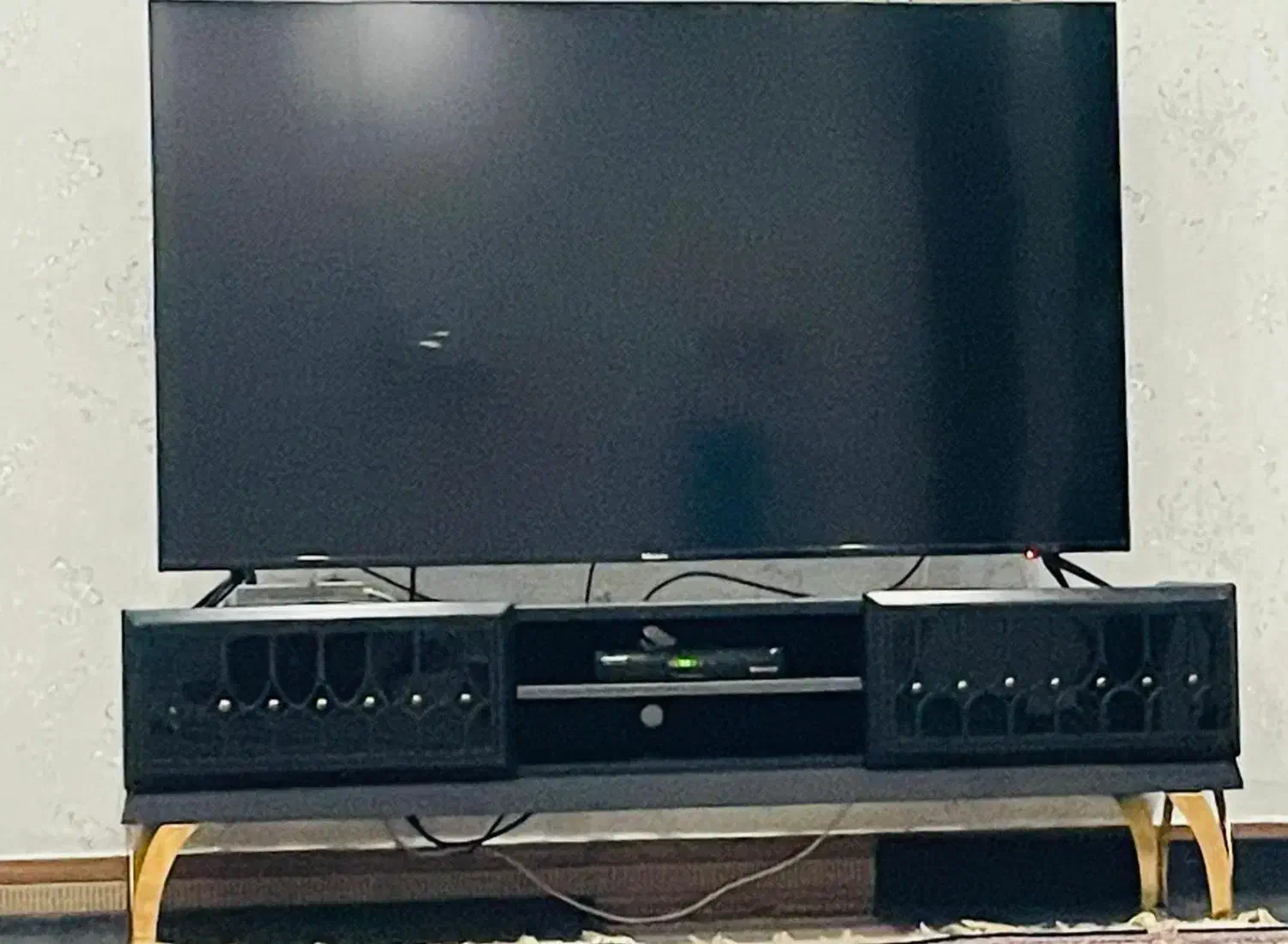 یه عکس کنسول و آینه و میز ال ای دی بفروش میرسد|میز تلویزیون|ایرانشهر, |دیوار