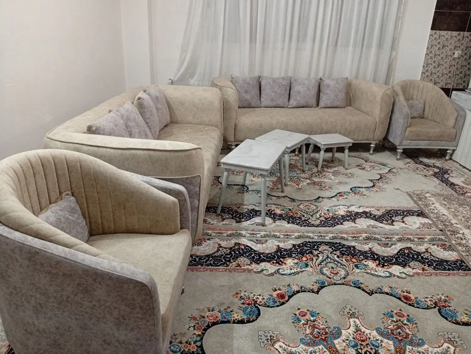 مبل راحتی چستر ۸نفره|مبلمان خانگی و میز عسلی|صفادشت, |دیوار