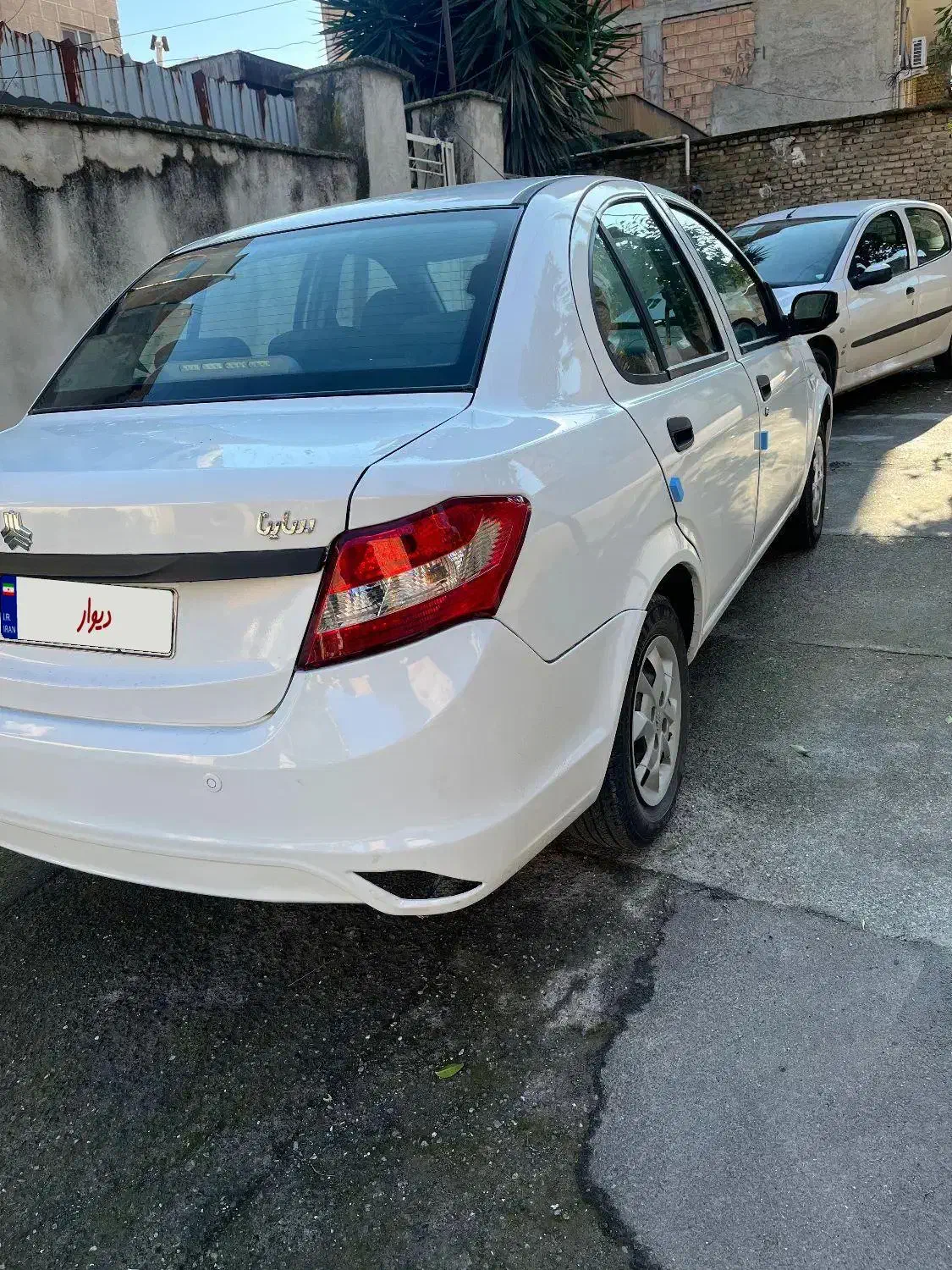 ساینا ۱۴۰۱|خودرو سواری و وانت|گرگان, |دیوار