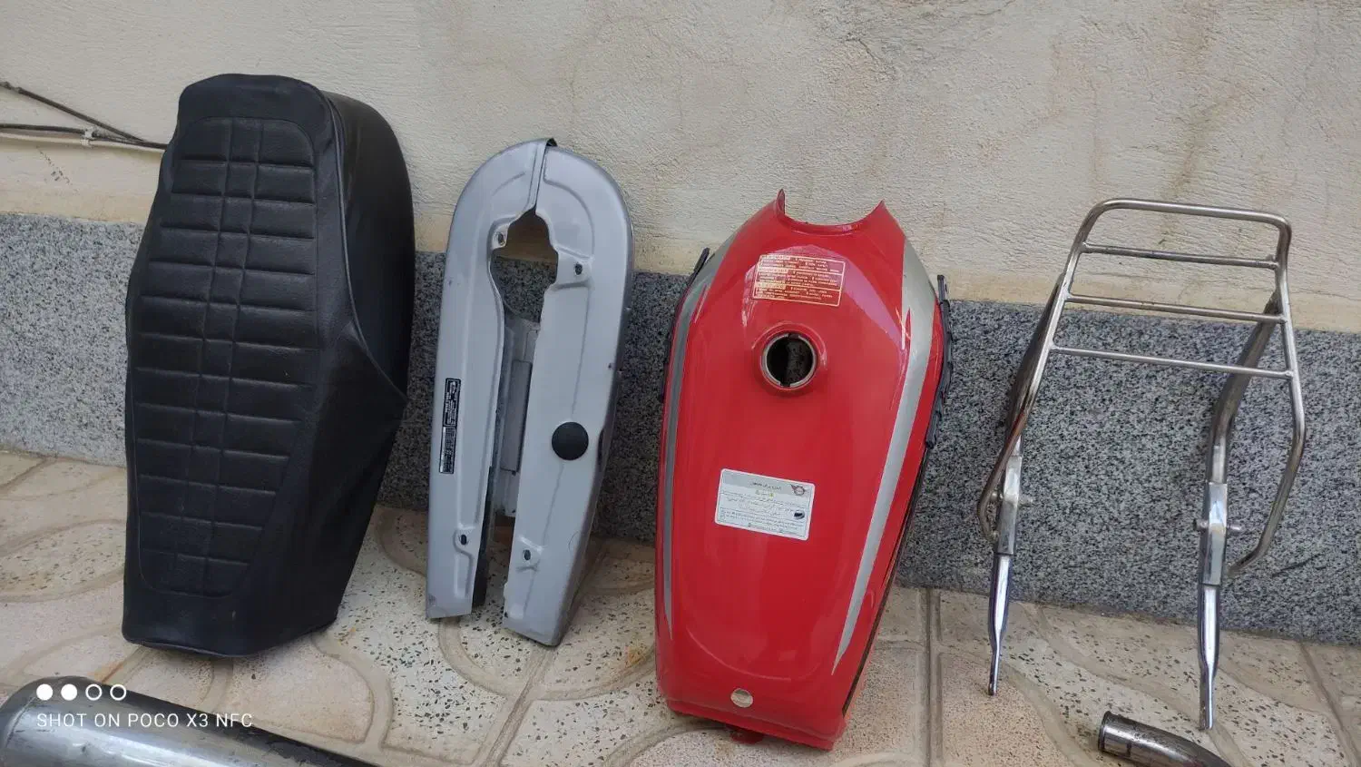 باک،زین،اگزوز،تک بند،فرمان|قطعات یدکی و لوازم جانبی|همدان, |دیوار