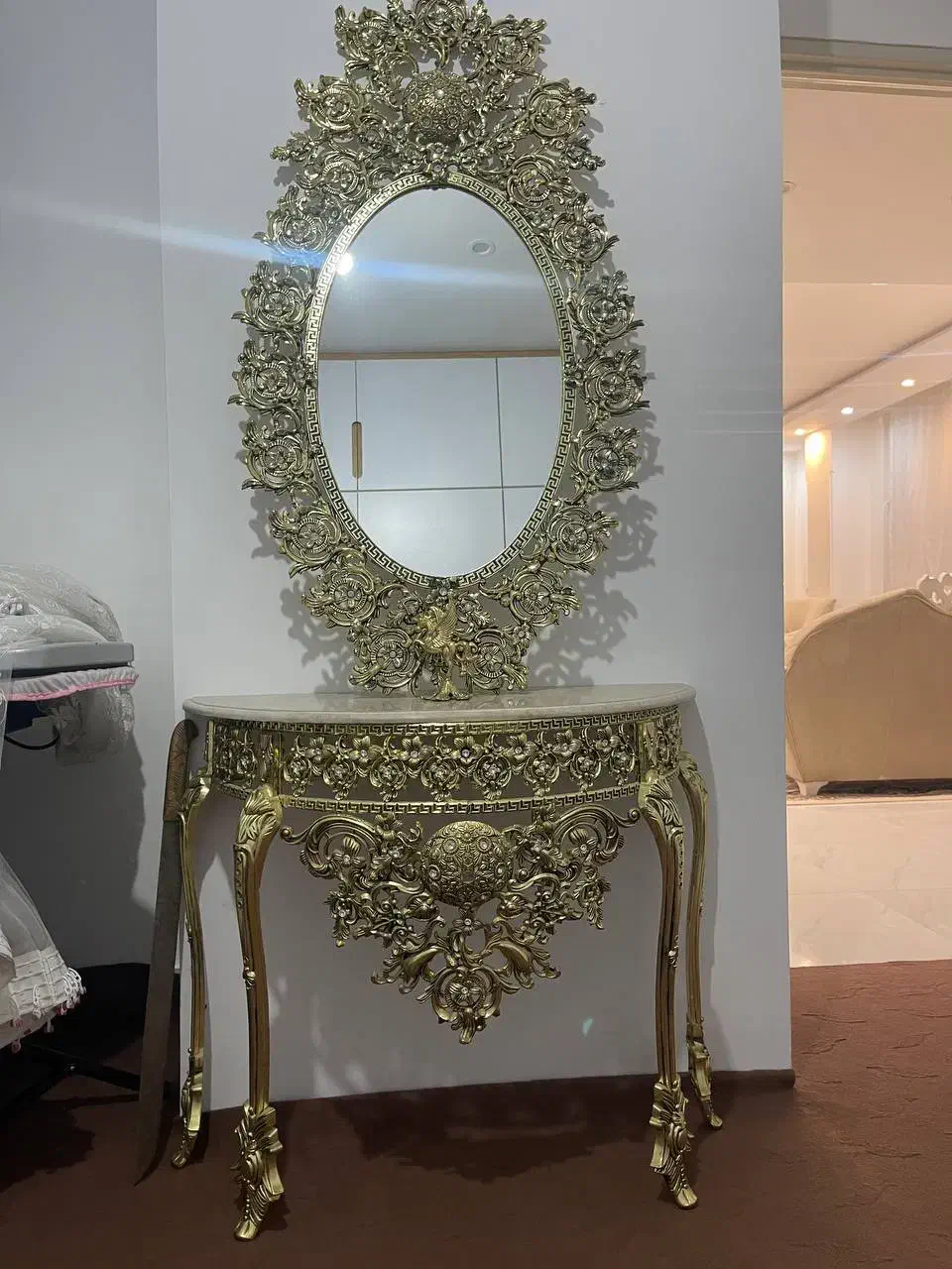 آینه شمعدون|آینه|ساوه, |دیوار