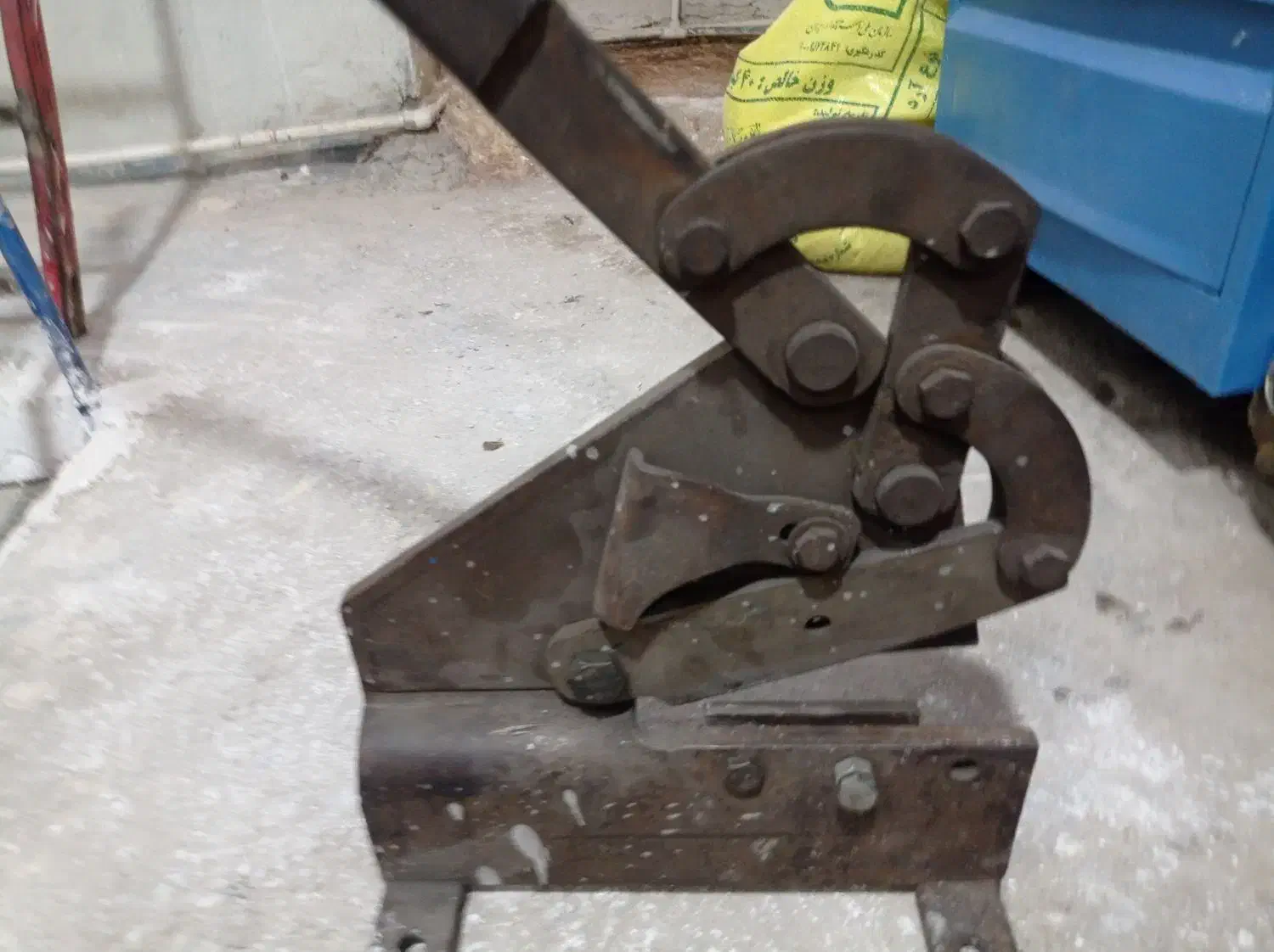 قیچی ورق بر|ابزارآلات|صفادشت, |دیوار