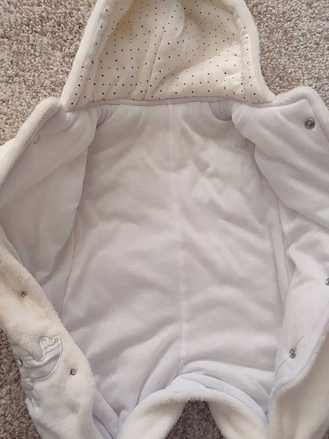 کاپشن سرهمی نوزادی|کفش و لباس بچه|بهار, |دیوار