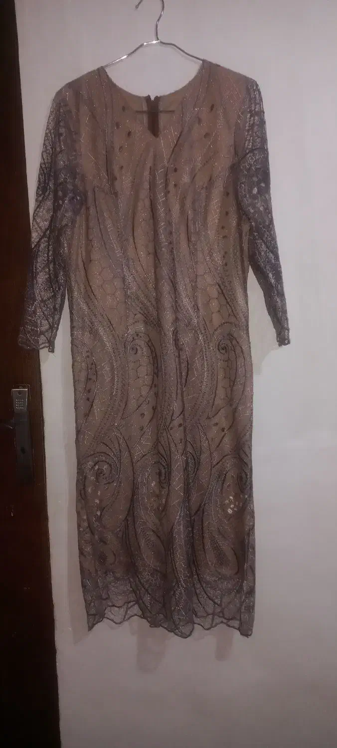 لباس مجلسی کاملا نو فقط یک بار پوشیده شده|لباس|اردبیل, |دیوار