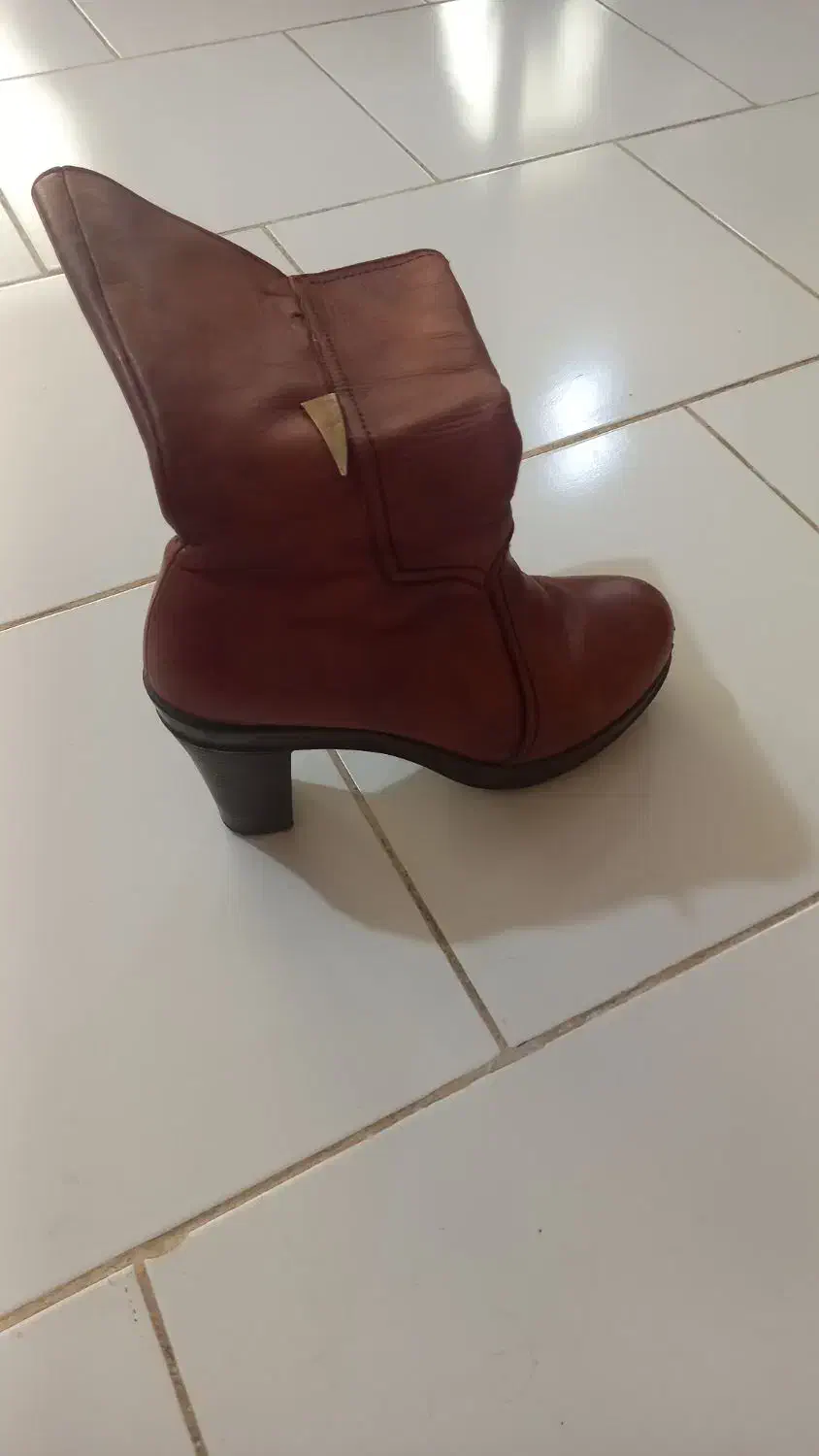 چکمه زنانه خارجی چرم طبیعی|کیف، کفش، کمربند|رشت, توشیبا|دیوار